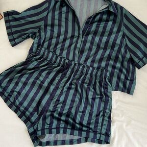 ✨parade pj set ✨